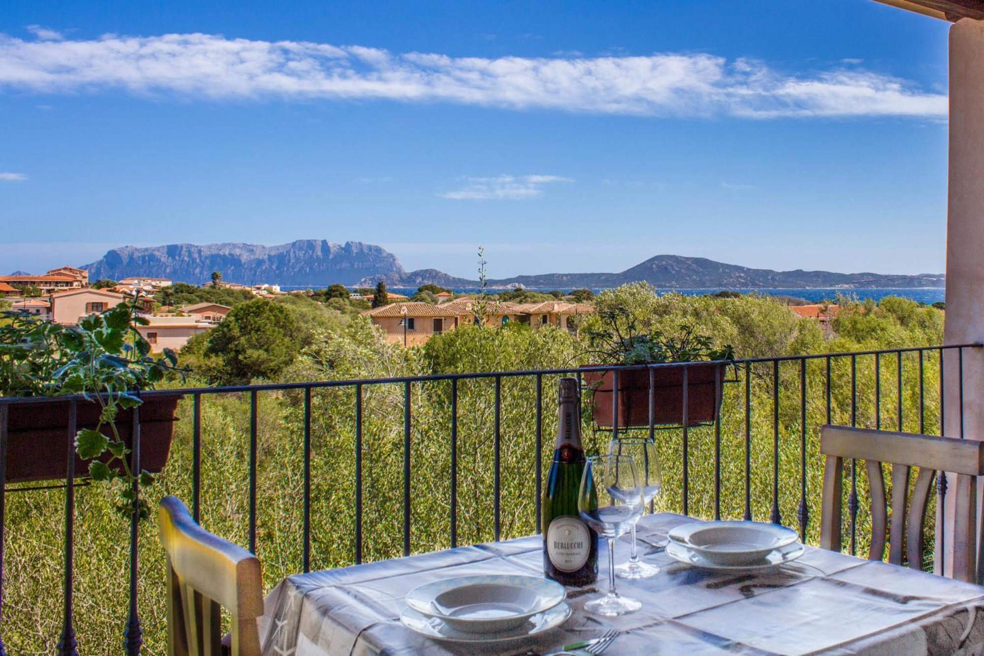 Rovo House, Pittulongu, Olbia, Sardinia Villa Exterior photo